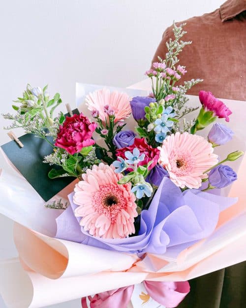 Same Day Fresh Flower Delivery Online Singapore | Flowers and Kisses